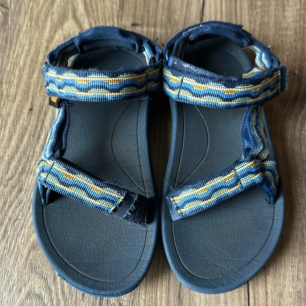 Teva Hurricane XLT2 Sandals - Kids' (size 12)